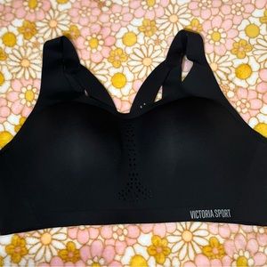 Victoria’s Secret Sport Angel Max Sports Bra